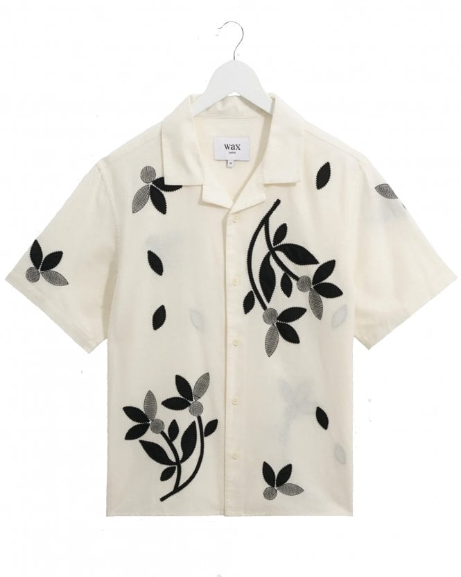 Wax London Mens Didcot Relaxed Fit Floral Appliqué Short Sleeve Shirt - Ecru/Black